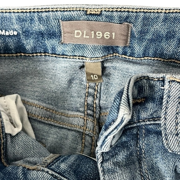 DL1961 Blue Chloe Skinny Jeans Distressed Style - Size 10 - Picture 4 of 9